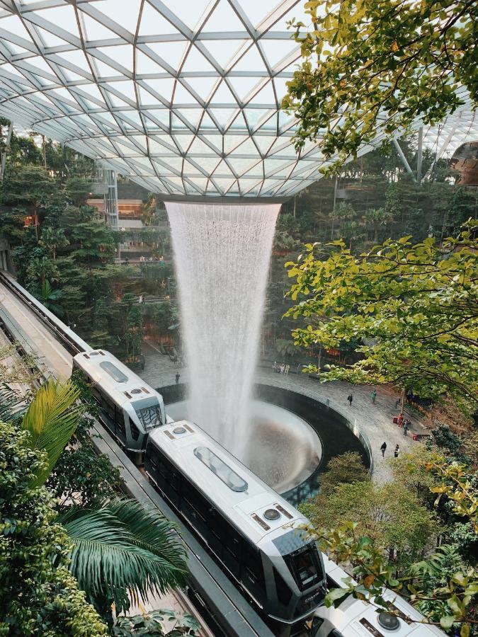 Yotelair Singapore Changi Airport Landside Экстерьер фото